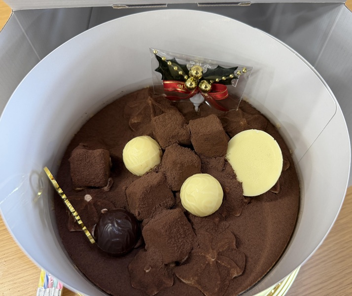 12月のご支援品12/22　クリスマスケーキ
