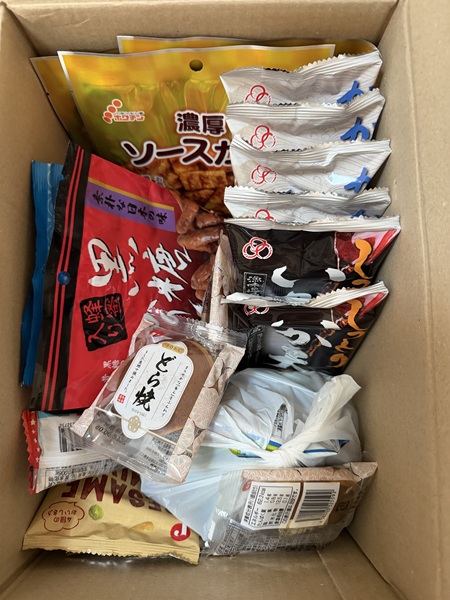 4月のご支援品4/3 お菓子 4月のご支援品4/3 お菓子