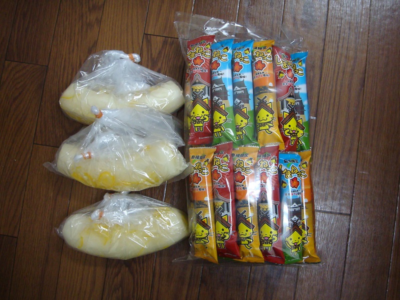 3月のご支援品  お菓子、漬物