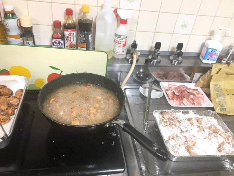 1人で唐揚げに挑戦