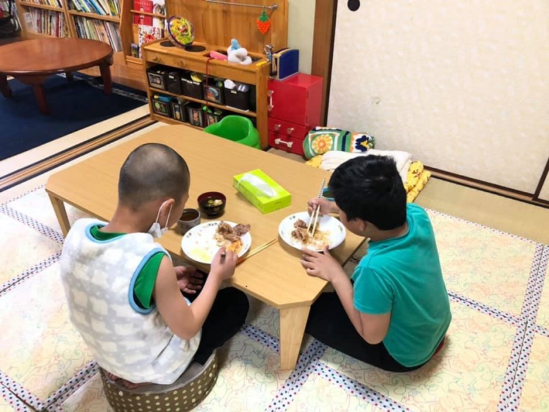 大量の￼布マスクをいただく